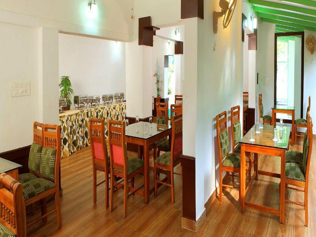 Thekkady Spice Valley Holiday Hotel טקאדי מראה חיצוני תמונה