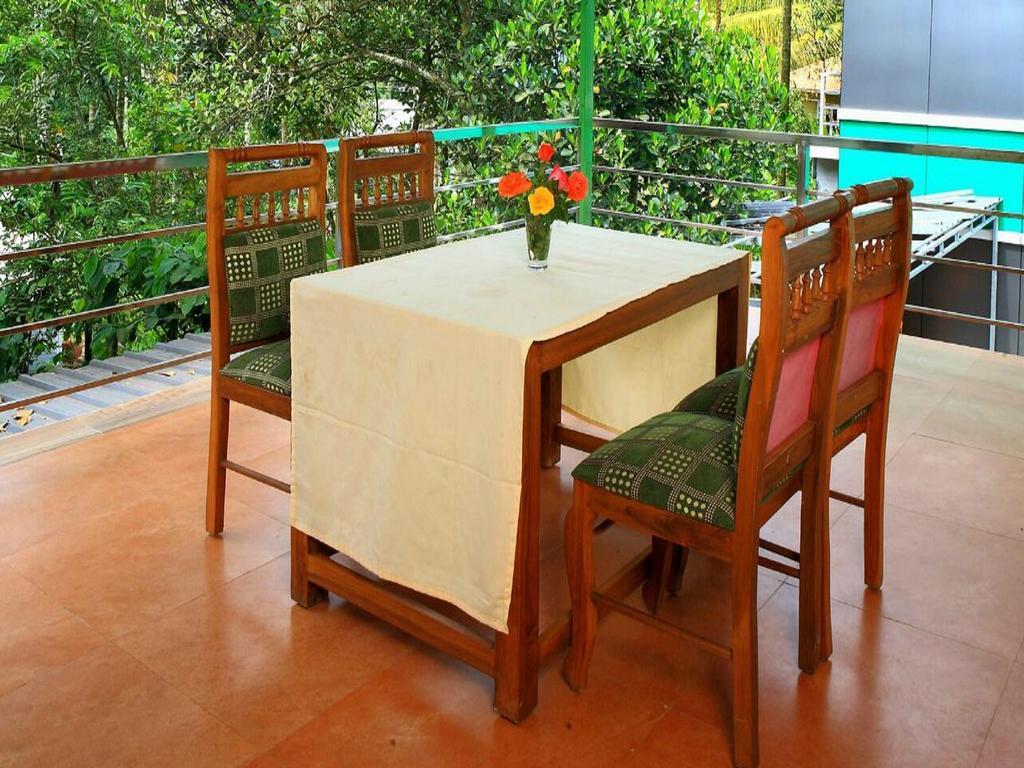 Thekkady Spice Valley Holiday Hotel טקאדי מראה חיצוני תמונה