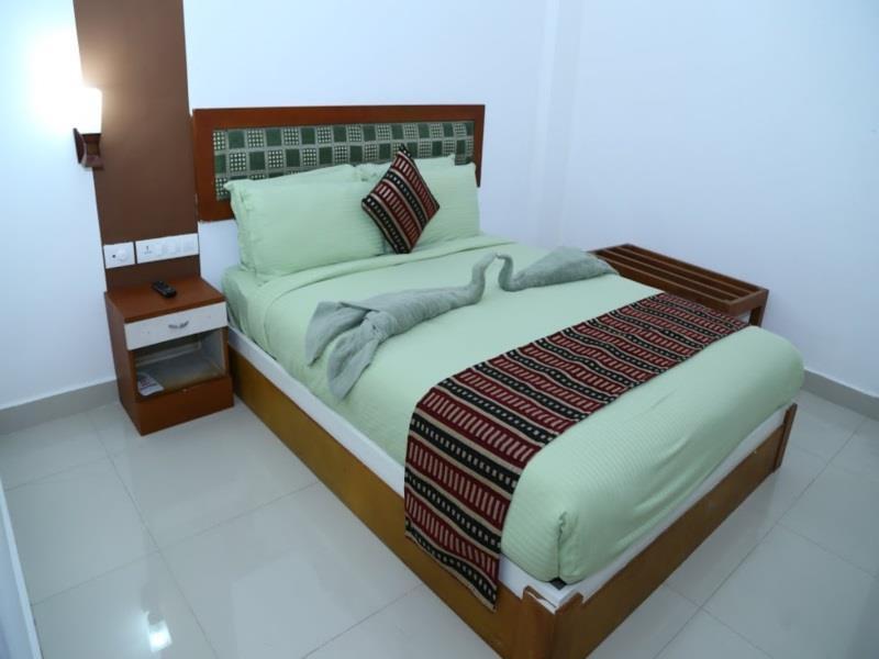 Thekkady Spice Valley Holiday Hotel טקאדי מראה חיצוני תמונה
